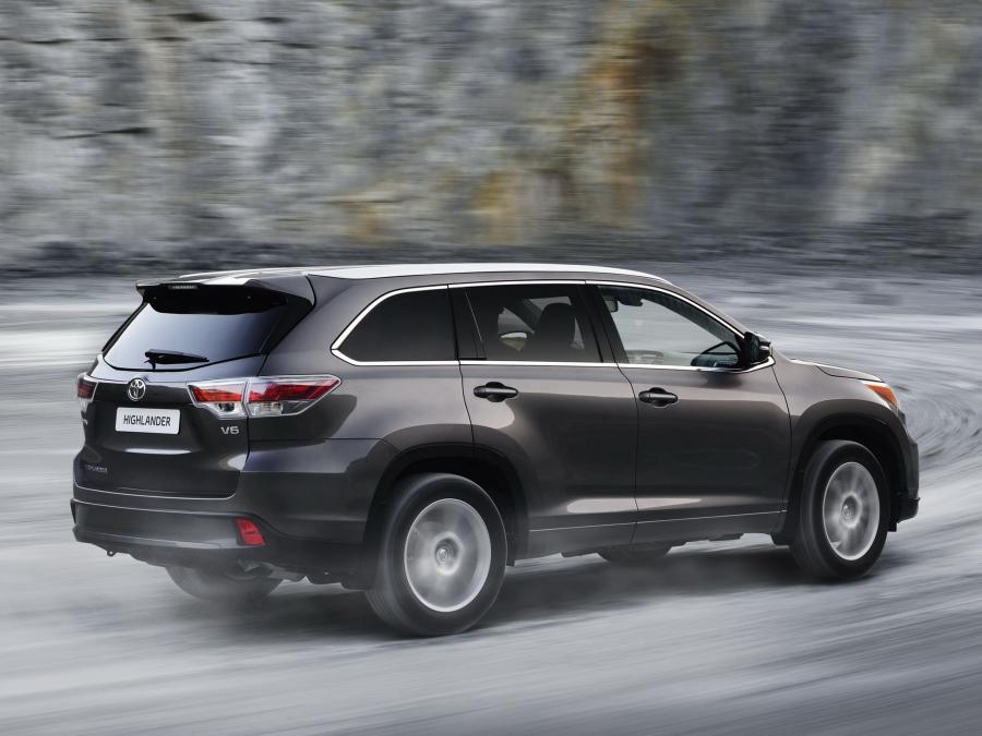  Toyota Highlander 2014 года  (CIS) (фото 3 из 30)